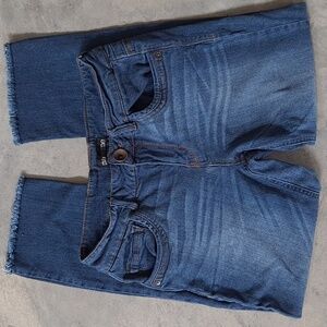 Mac and Me Crop Denim Jeans | Medium Wash | Women's Size 4